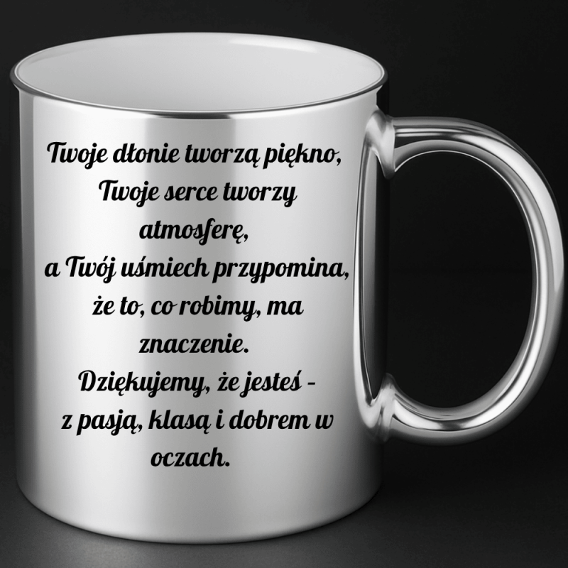Dla profesjonalistki srebrny kubek dla stylistki paznokci z twoim podziękowaniem Dla profesjonalistki srebrny kubek dla stylistki paznokci z twoim podziękowaniem