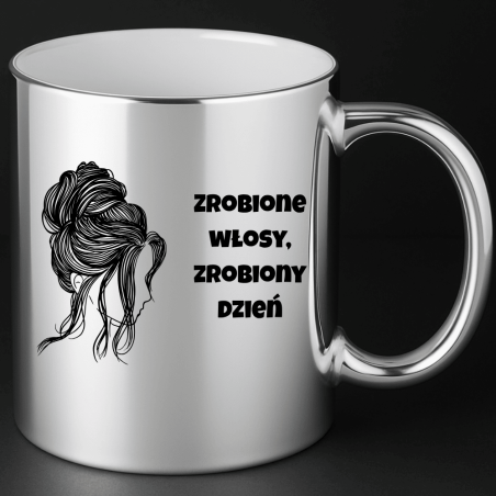 Przyjemny dodatek do codziennej pracy kubek srebrny z wybraną grafiką dla fryzjerki